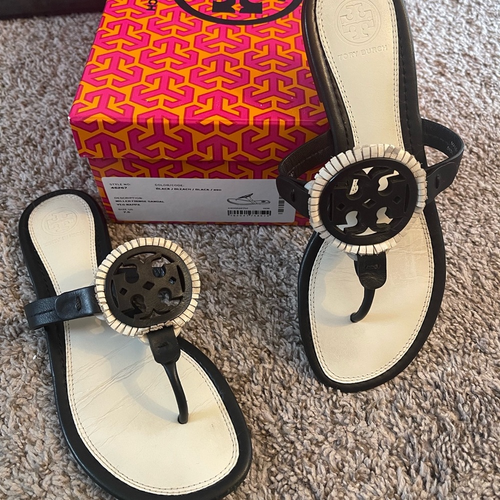 Tory Burch Miller Fringe Sandal Black and White Flip Flop 7.5